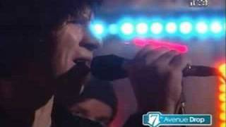 Queens Of The Stone Age - Cathedral Citygod Is In The Radio