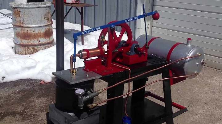 Stirling hot air engine