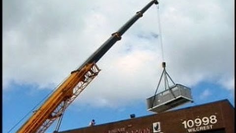 Crane Safety Training Video from SafetyVideos.com