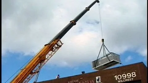 Crane Safety Training Video from SafetyVideos.com
