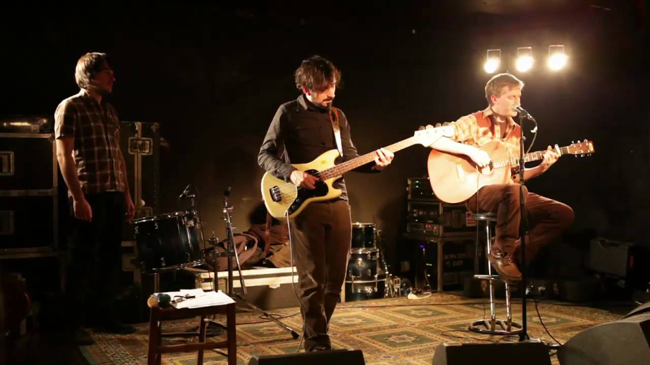 soirée glang avec  flowers from the man who shot your cousin à la compagnie générale de rock