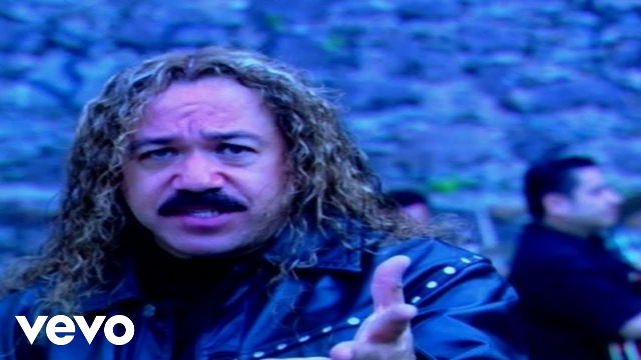 Los Acosta - Amores Que Engañan (Video Oficial)