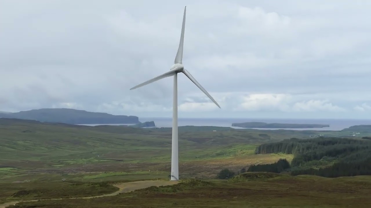 Edinbane/Ben Aketil wind farm - Enercon E-70 auf der Isle of Skye