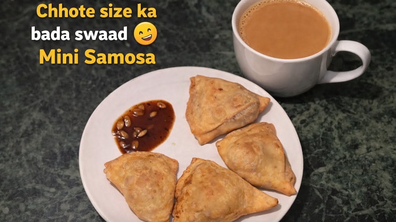 Shaam ki chai + Mini Samosa = Perfect combo ☕🥟