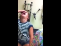 Reacción de niña por vacuna