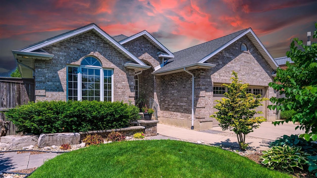 Sarnia Real Estate 1278 Michigan Avenue Bill Dennis YouTube