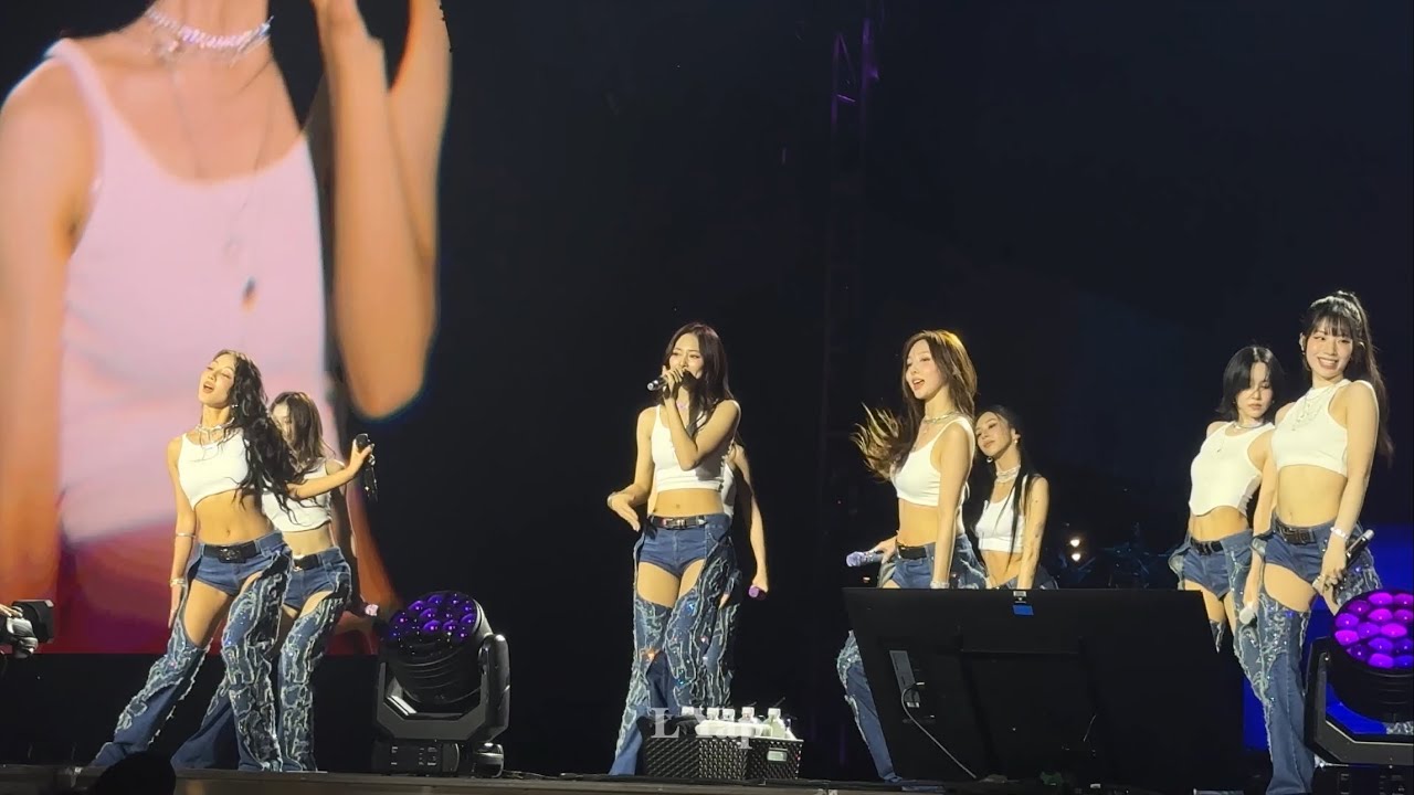 TWICE - Alcohol-Free 4K Fancam @ Lollapalooza Chicago 2025