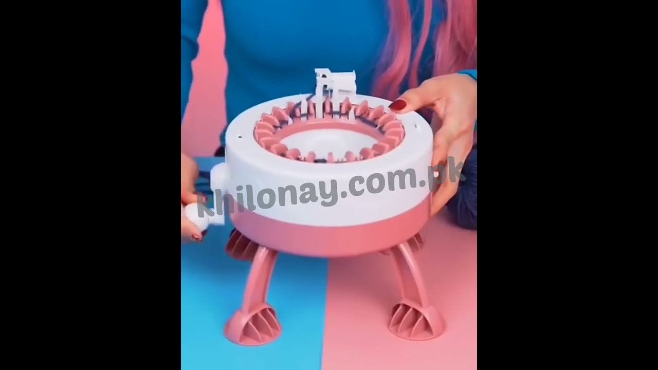 Girl's Creator Knitting Set Braiding Machine