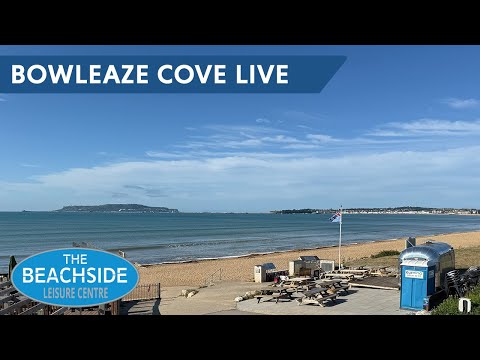 Bowleaze Cove live cam preview