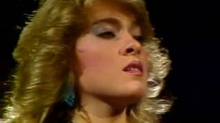 Download Lagu Yuri - Maldita primavera | Sábado Gigante MP3