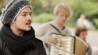 Watch Milky Chance Becoming video