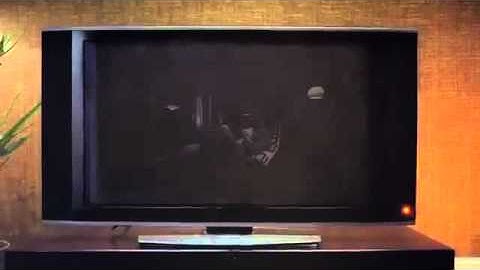 Celluloco.com Presents:  Official Sony Ericsson Xperia arc tv commercial