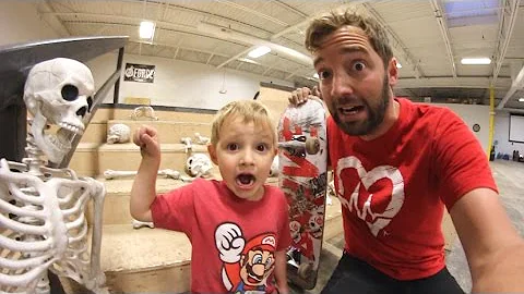 MAKING A HAUNTED SKATEPARK!