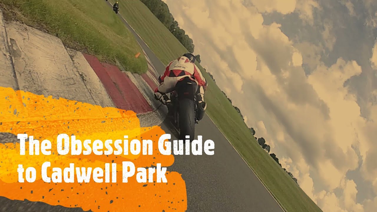 Cadwell Park BMW s1000rr vs ZX10r onboard