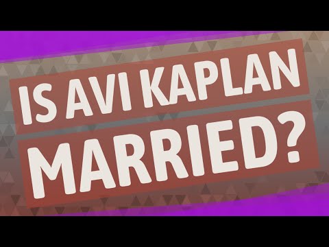 Video: Avi Kaplan Neto vrijednost: Wiki, oženjen, obitelj, vjenčanje, plaća, braća i sestre