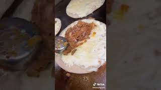 YouTube foodie, Lisa Nguyen, visits Taco Naco KC