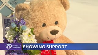 Buffalo Observes Moment Of Silence 1 Week After Clinic Attack