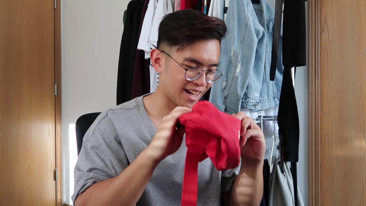 Supreme FW18 Waist Bag Review and Sizing!!