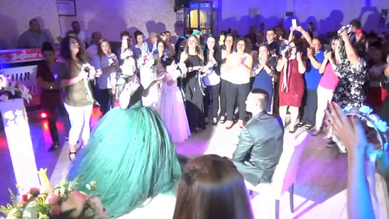 Yağmur müzikhol  :)Seni anan benim için doğurmuş...  :) 0322 359 76 92