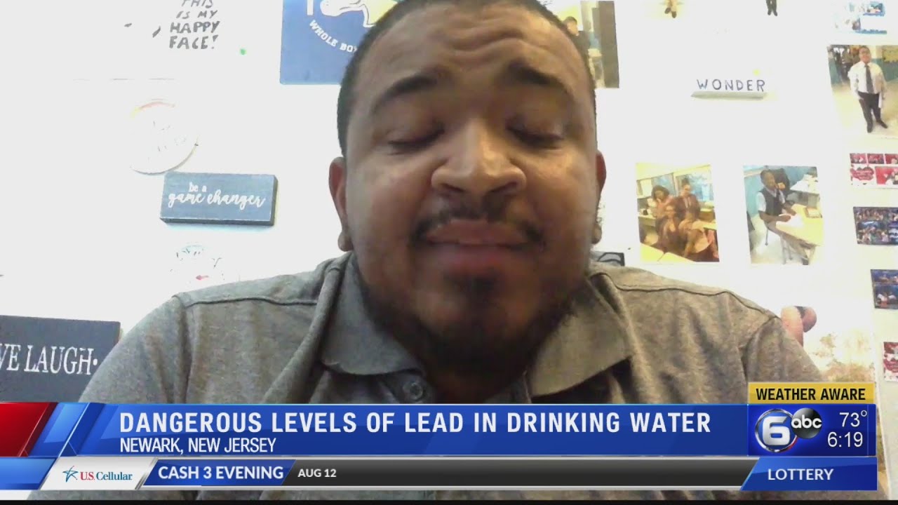 Newark handing out bottled water as lead levels test high