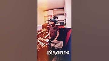 Floating (Part 01) TAPE LOOP + Maschine mk3 Beat + Microkorg MK1 + Minilogue XD