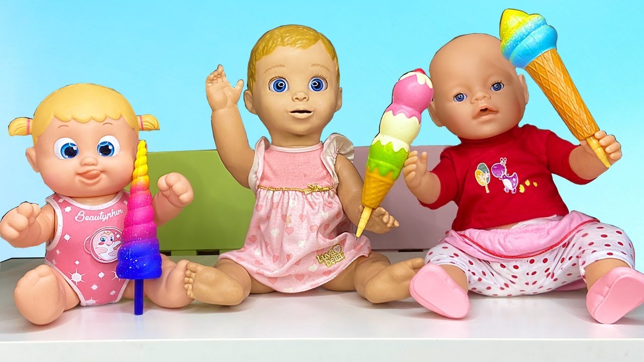 Маша играет в куклы. Мороженое игрушка. Игрушки ТВ Маша и Саша. Маша с мороженым. Маша играет куклы