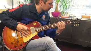 Niko testing a Gibson Les Paul Pre Historic 1987