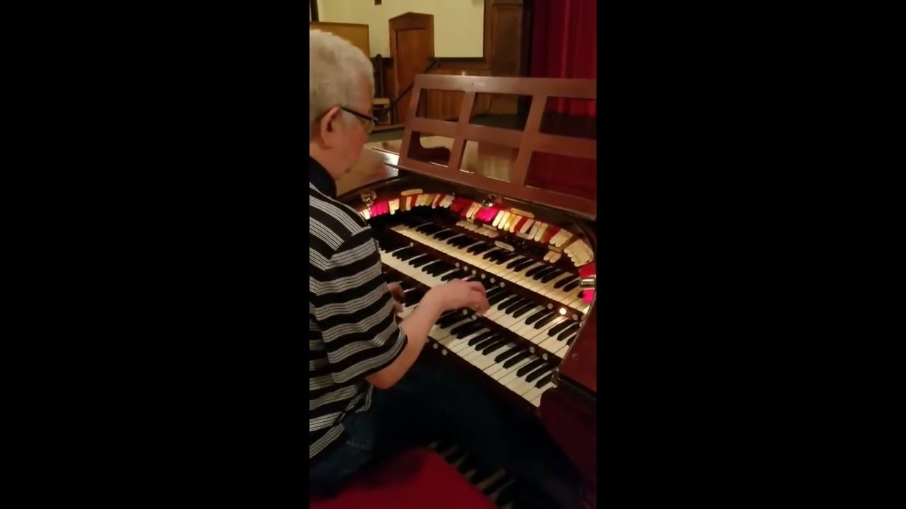 Clips from 3/9 Wurlitzer Composite Organ at Weld Hall, MSUM Campus, ca. 2010s