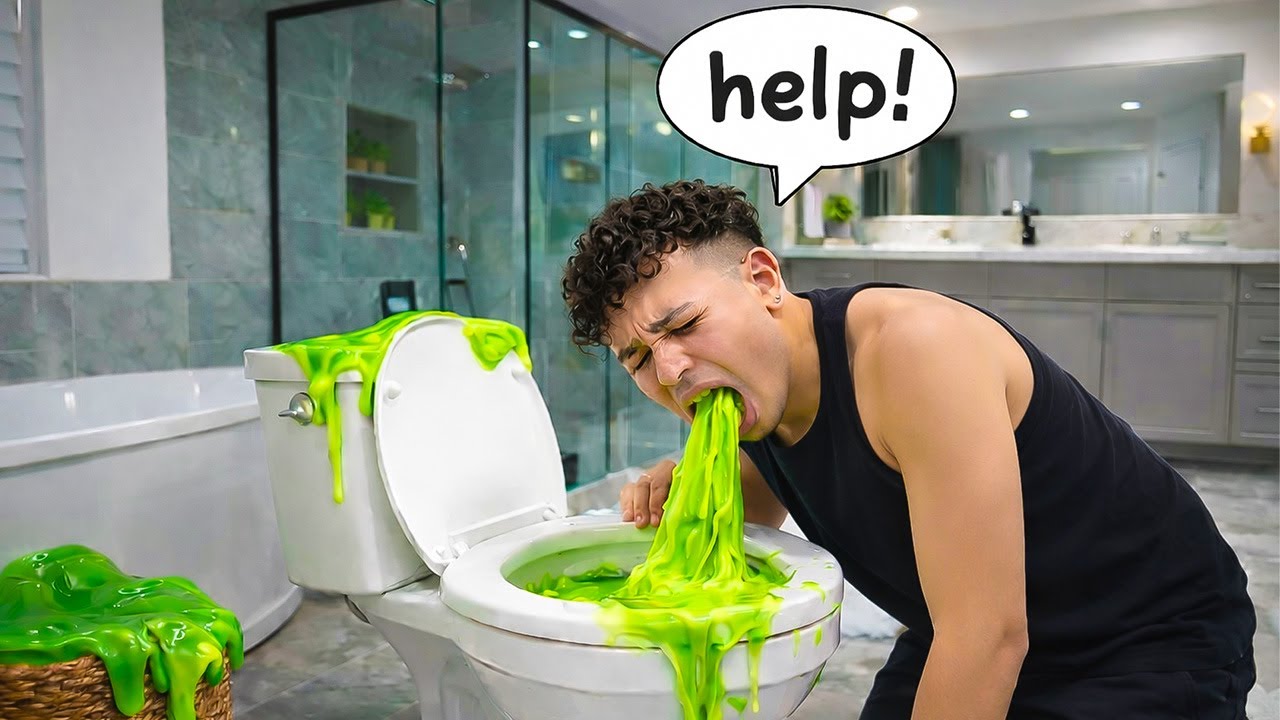 Его постоянно тошнит!!