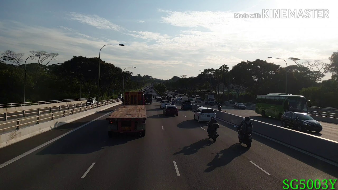 Smrt Buses Bus Services 951E MAN ND323F Batch 3