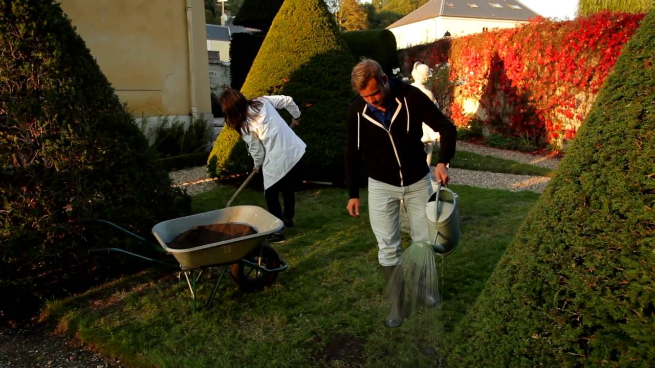 MODULE 3 regarnir sa pelouse