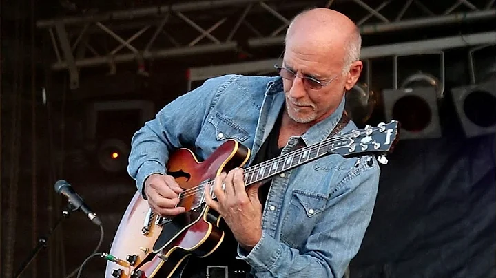 Larry CARLTON - "Parisian solos" - Quartet & saxop...