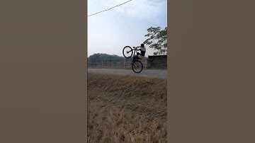 wait for end stoppie & wheelie  #stoppie #viral #shorts #trending #hrx_mtb_1100