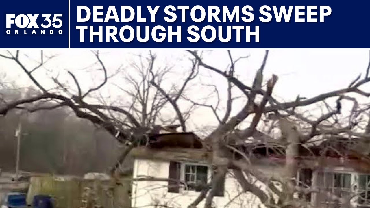 Strong storms sweep through the South - YouTube