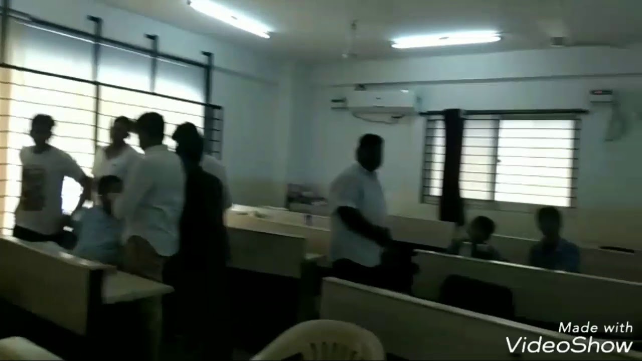 ABVP did bundh all narayana,chaitanya and Bhashyam schools running on sundays