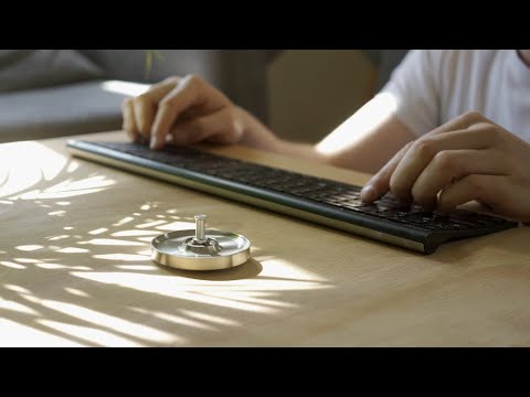 Now on Kickstarter: Gyro Spin. Incredibly Balanced Gyroscopic Spinning Gadget