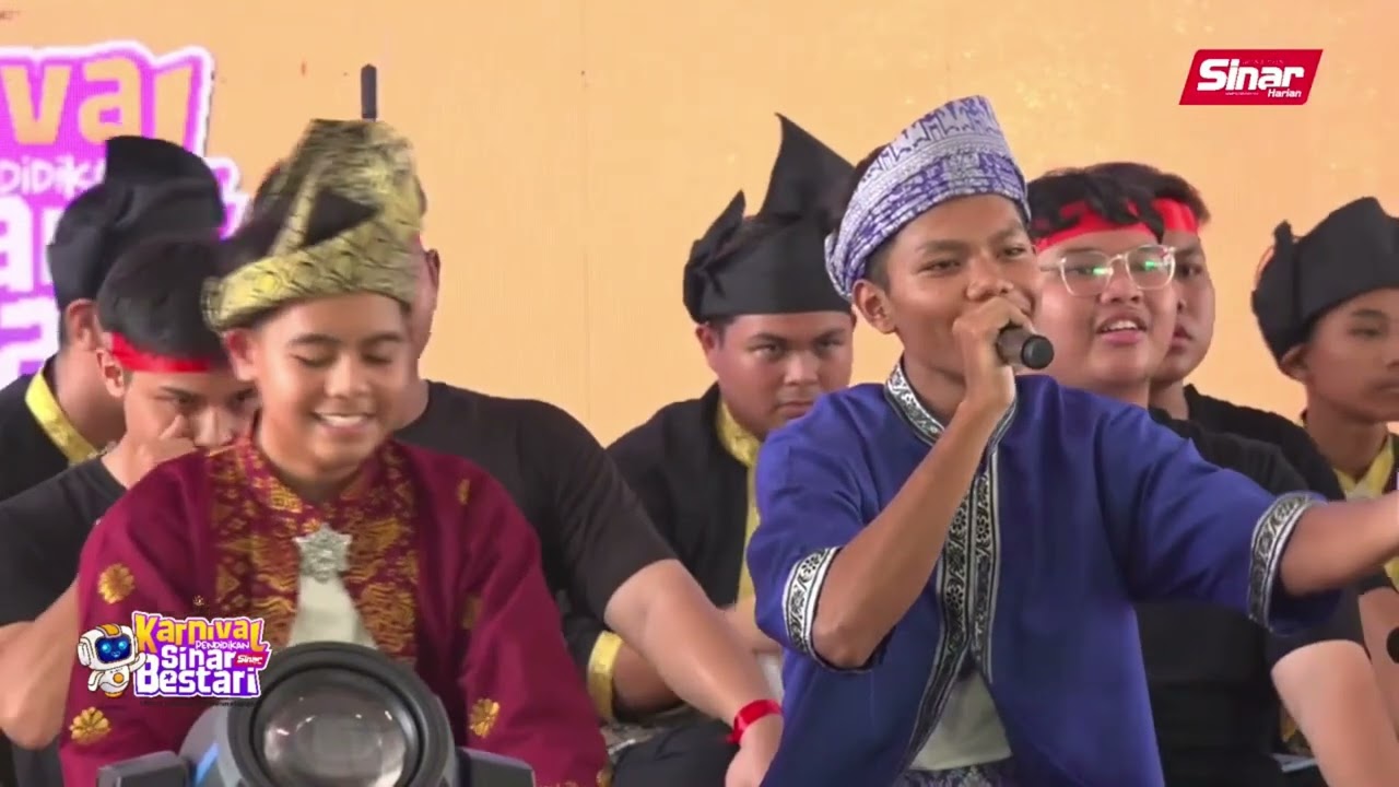 Antara Persembahan Peserta Dikir Barat Bersempena Karnival Pendidikan Sinar Bestari 2023