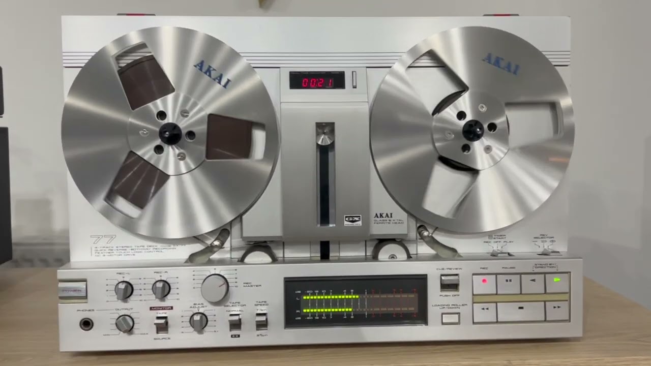 Akai GX-77 reel to reel tape recorder 