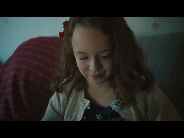 UNICEF Ireland's Christmas Advert 2022 class=