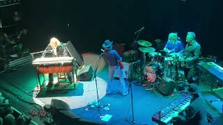 Watch Waterboys The Lake Isle Of Innisfree video