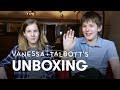 Vanessa & Talbott | Unboxing | HiHo Kids
