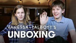 vanessa talbot unboxing hiho kids