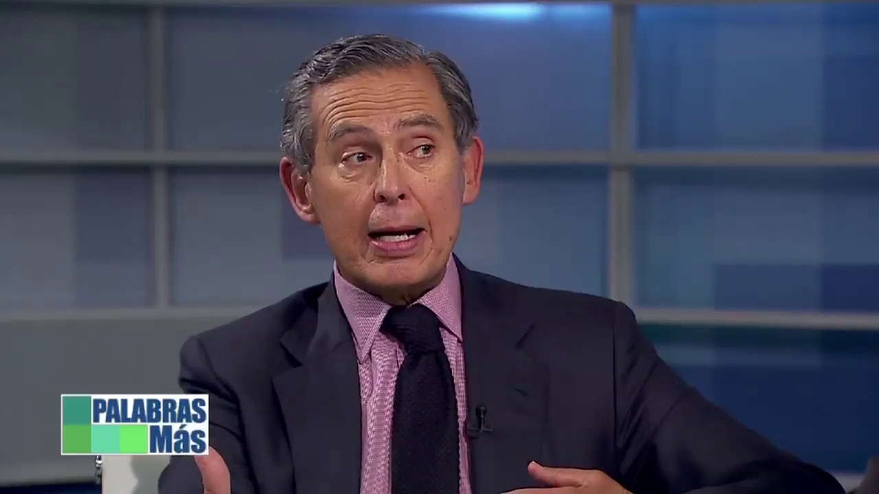 Carlos Caballero en Palabras Más - YouTube