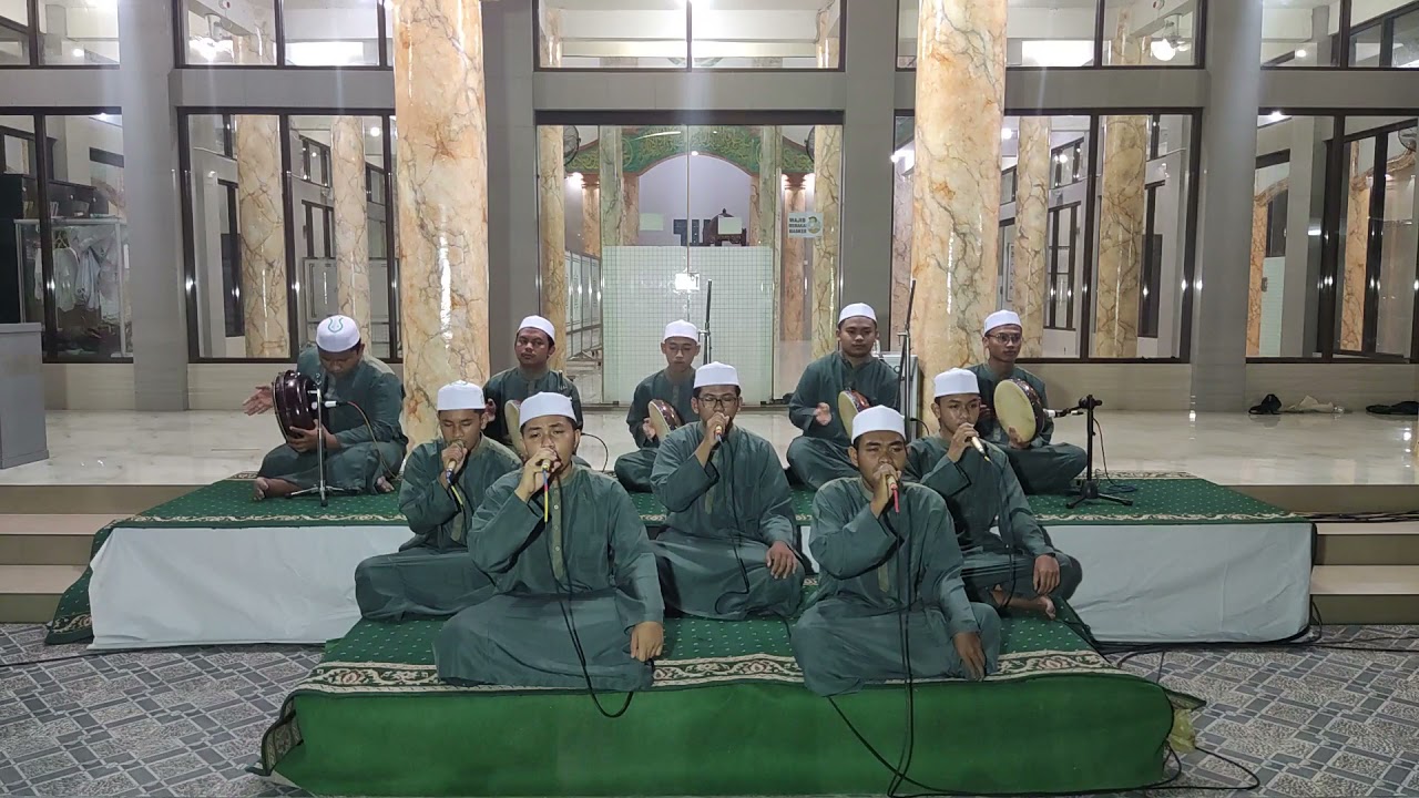 AL - MUCHLISIN - JUARA FAVORIT Al Banjari Senandung Dinamika Rebana 2021 UKM Rebana-ITS