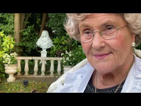 Tonton Magda Hain Großmütterlein (Musikvideo) di YouTube