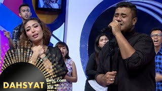 Mike Mohede nyanyi 'Sahabat Jadi Cinta' buat Ayu Dewi terpesona [Dahsyat] [20 Nov 2015]