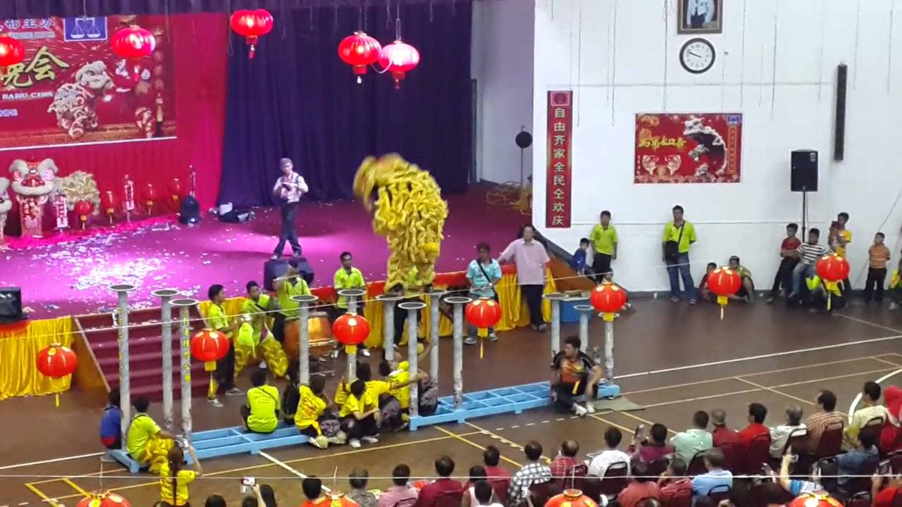 yick nam lion dance 2015