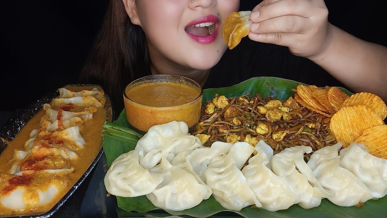 CHICKEN JHOL MOMO+ EGG CHOWMIN+ CHICKEN MOMO WITH SPICY CHATNI 🔥🥵 EATING SHOW | INDIAN STREET FOOD |