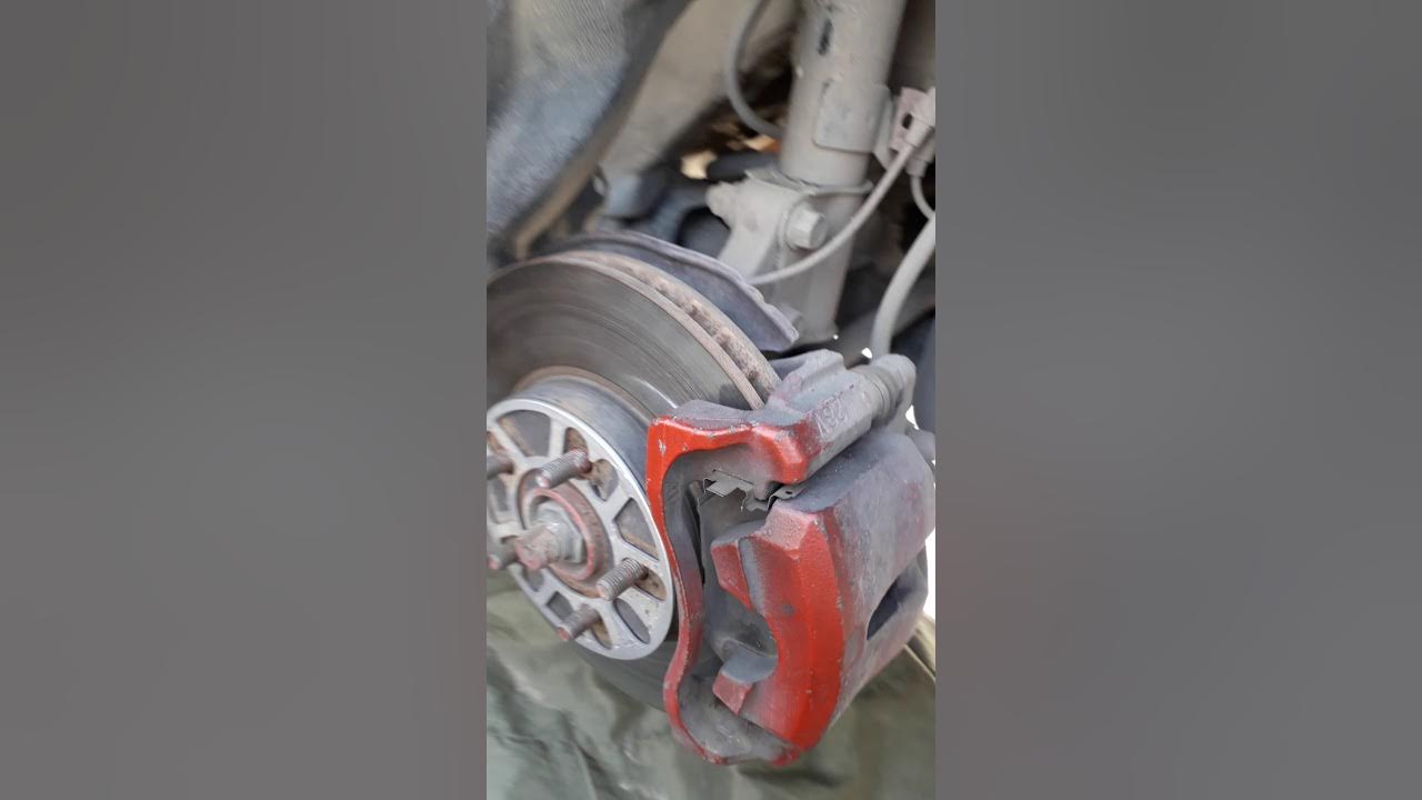 Снятие правой обшивки двери Фольксваген Пассат (Volkswagen Passat) - YouTube