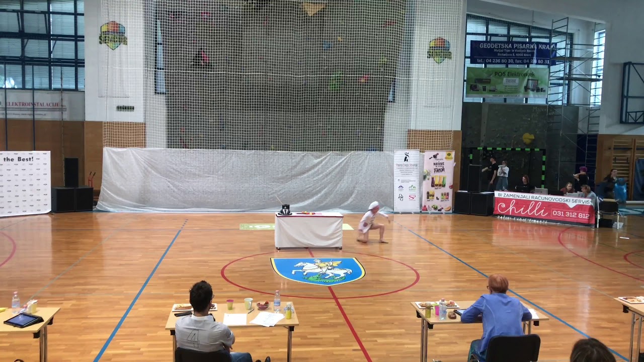 Show dance solo children - Bon Appetit! (Choreography: Nika Ojsteršek)